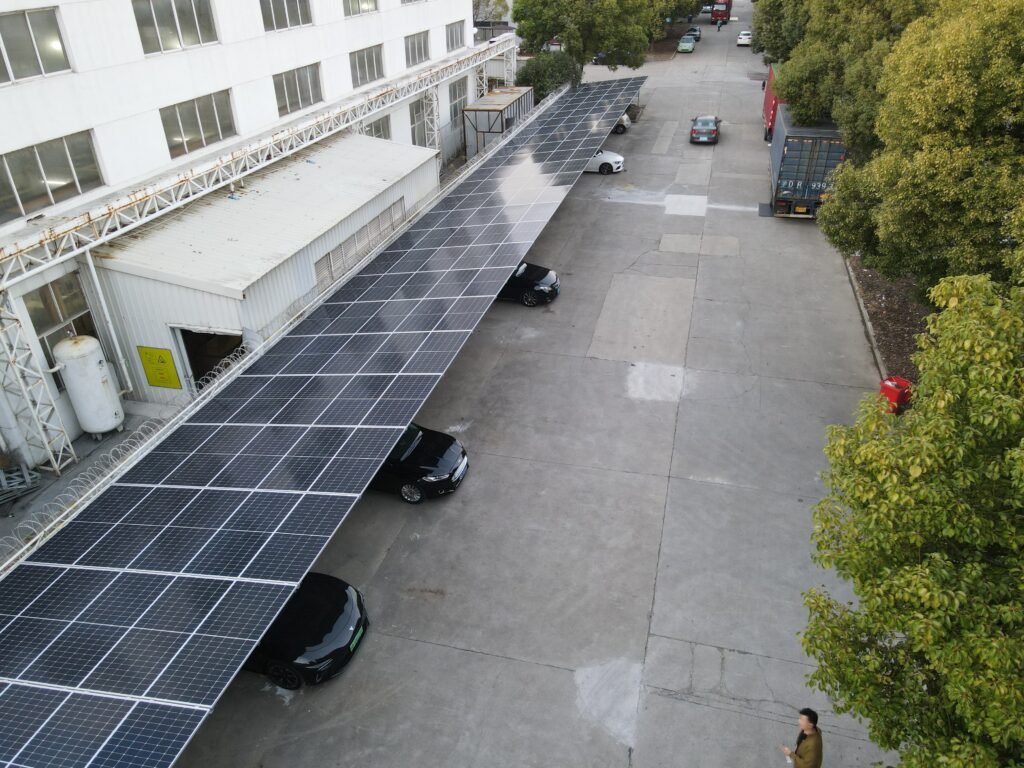 Garagem fotovoltaica Sunket